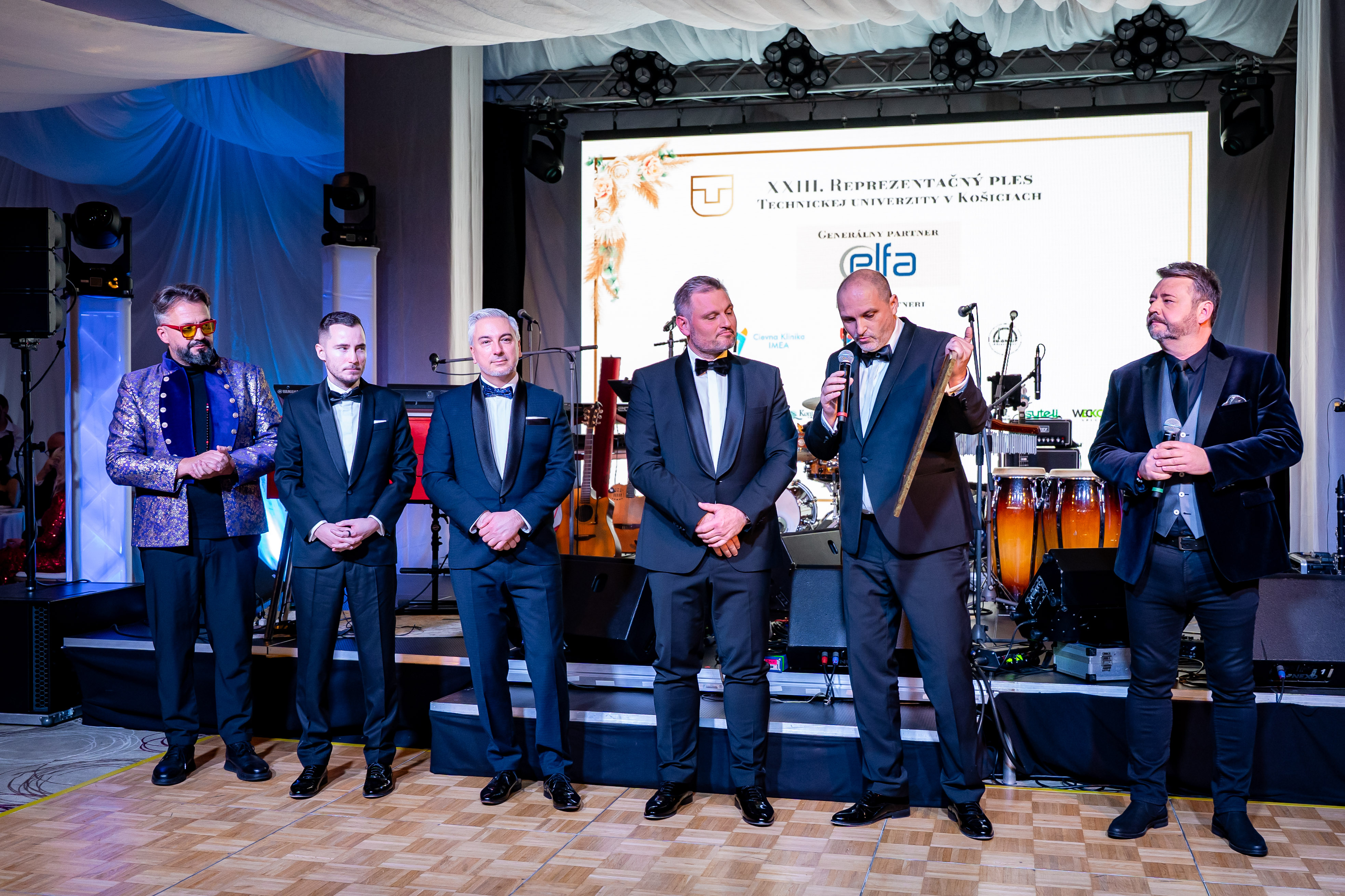 _ples Technickej univerzity -16